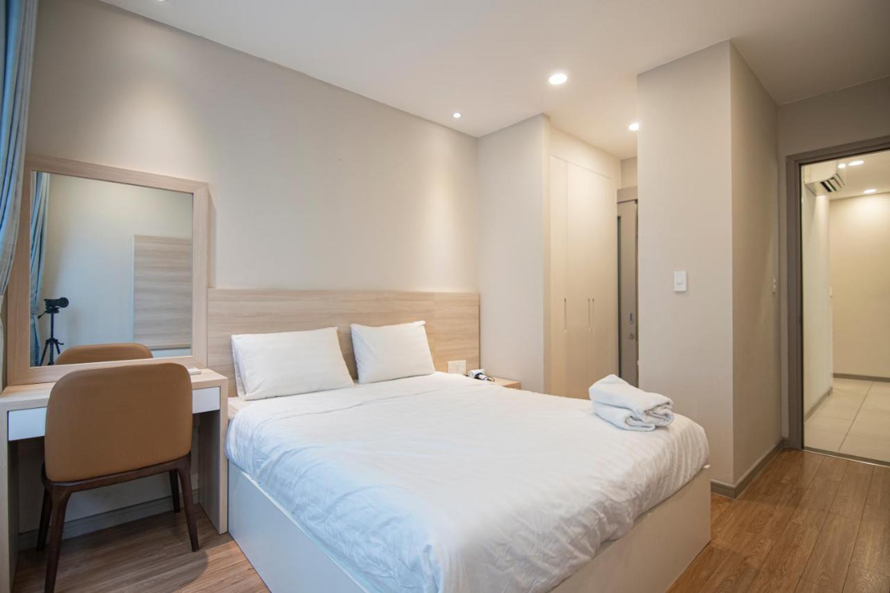 Luxury Gold Apartment 86 -Rooftop Pool Central City Хошимін Екстер'єр фото