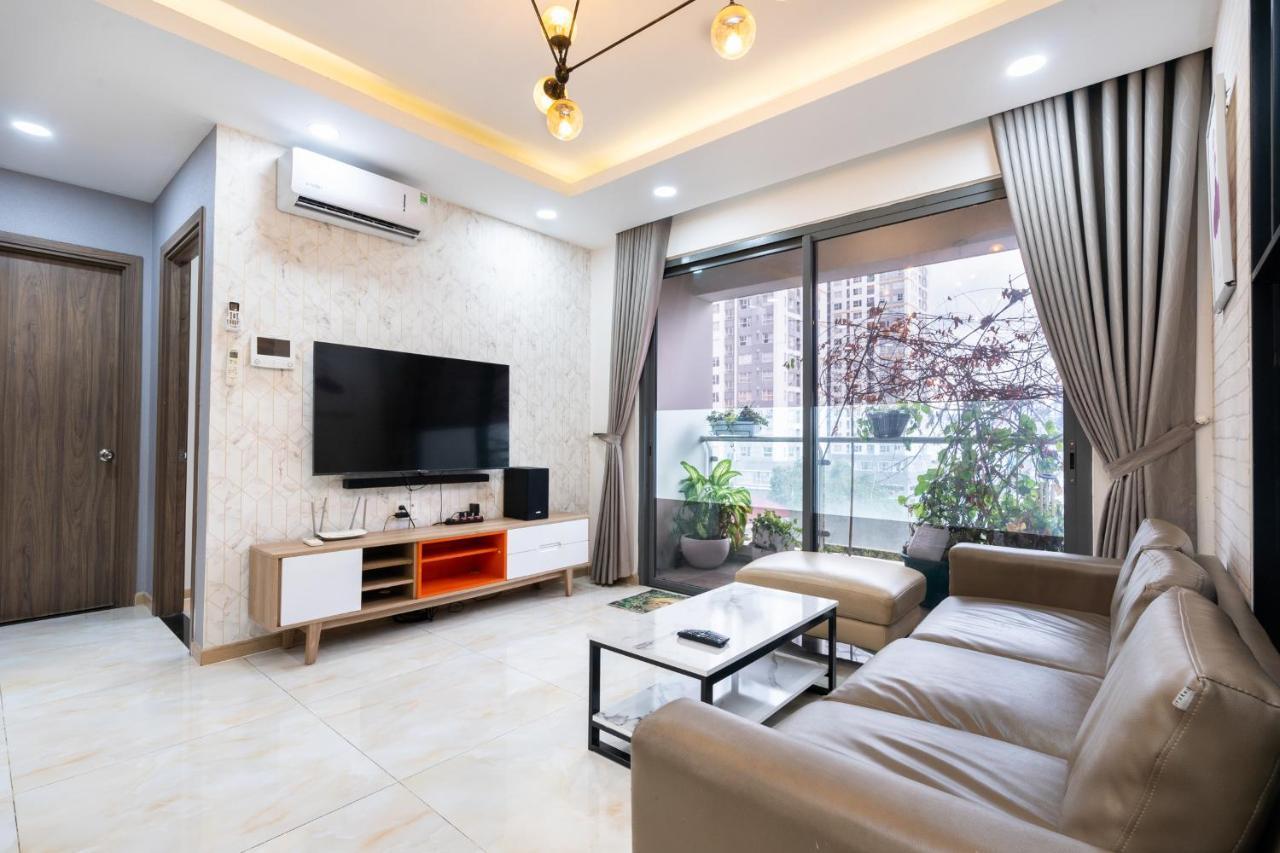 Luxury Gold Apartment 86 -Rooftop Pool Central City Хошимін Екстер'єр фото