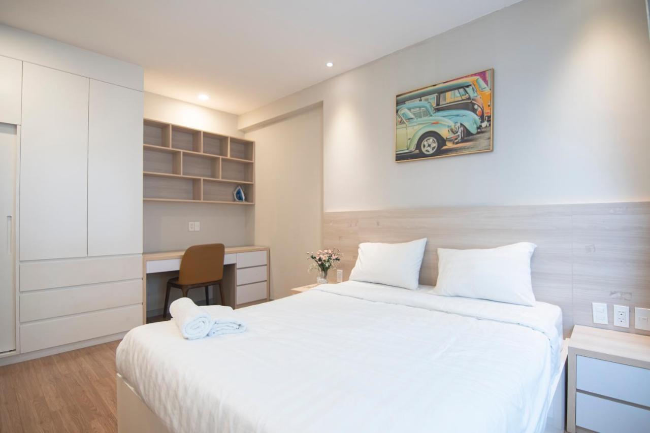 Luxury Gold Apartment 86 -Rooftop Pool Central City Хошимін Екстер'єр фото
