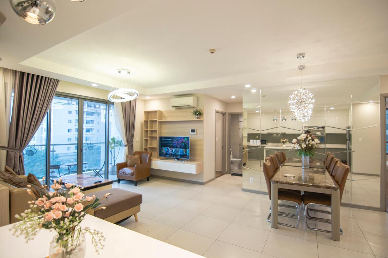 Luxury Gold Apartment 86 -Rooftop Pool Central City Хошимін Екстер'єр фото