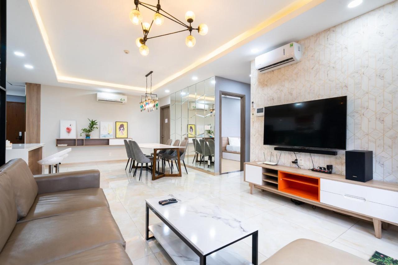 Luxury Gold Apartment 86 -Rooftop Pool Central City Хошимін Екстер'єр фото